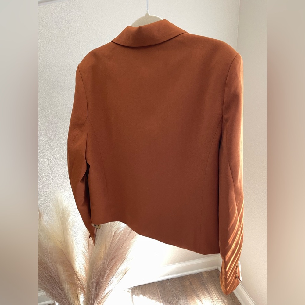 NWT - Jodifl Boss Girl Office Boxy Oversized Relaxed Fit Cropped Rust Blazer - Picture 6 of 8